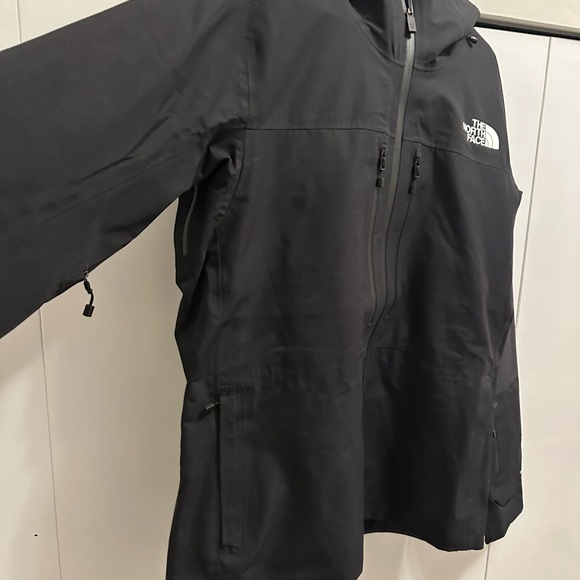 North face Ceptor jacket 2023 no tags. - Picture 3 of 4